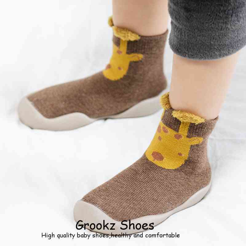 Premium Baby Sock Shoes - Brown Giraffe