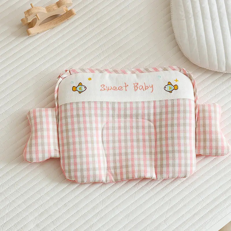 3D Head Shaping Infant Pillow