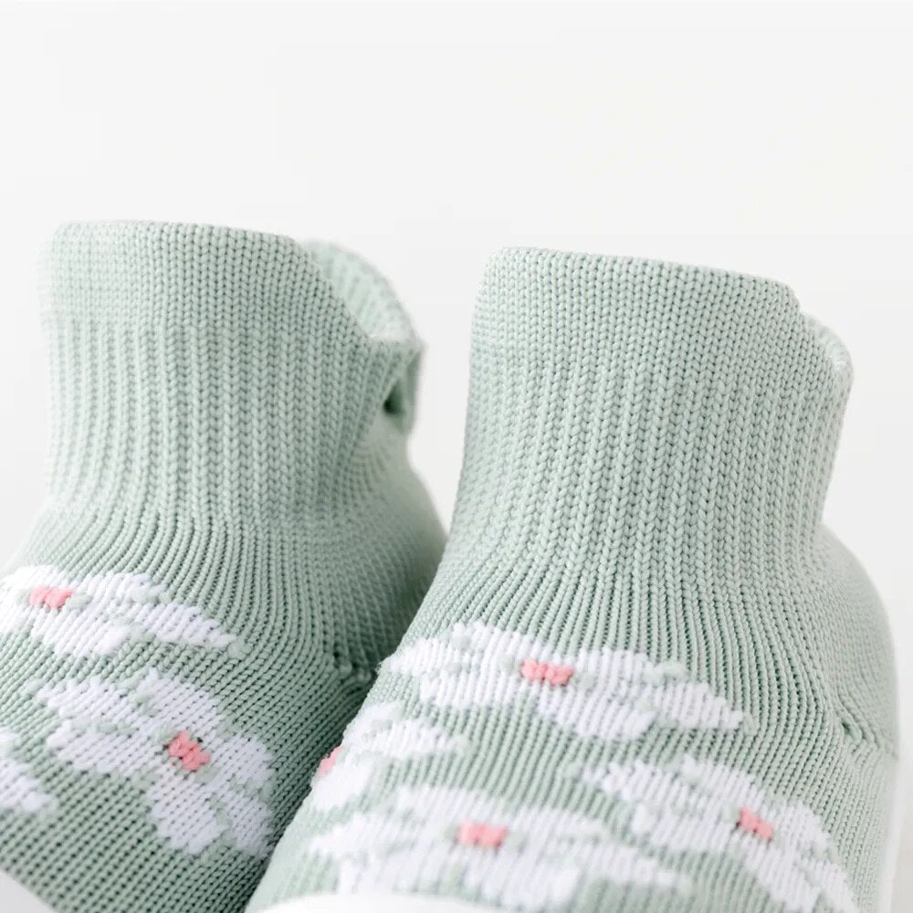 Baby Shoes - Green Flowers