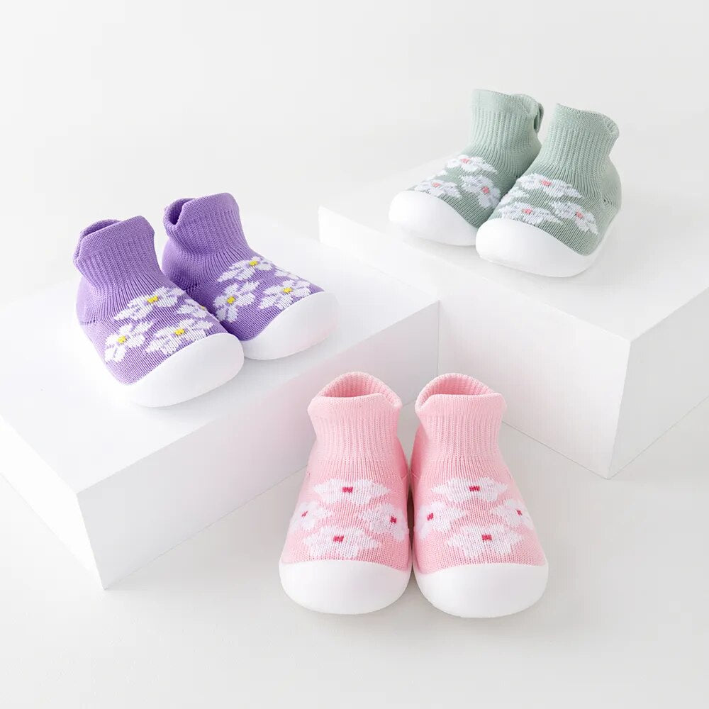 Baby Shoes - Purple Flowers