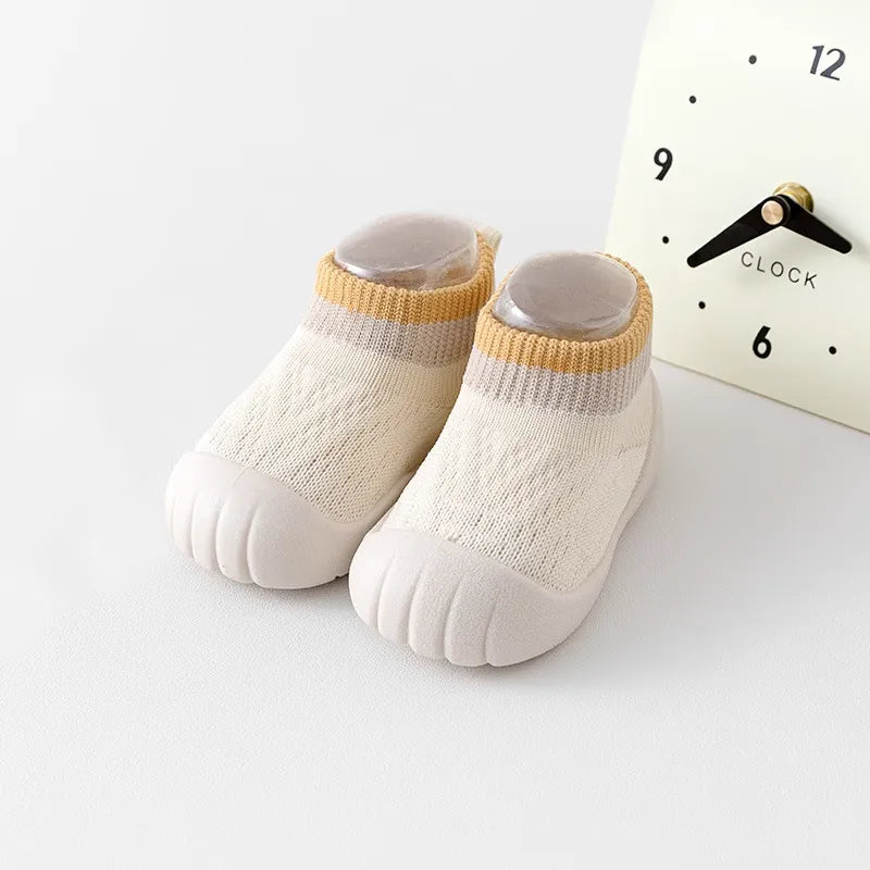 Baby walking shoes