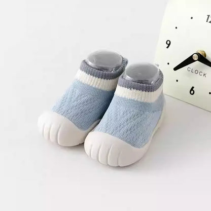 Baby walking shoes