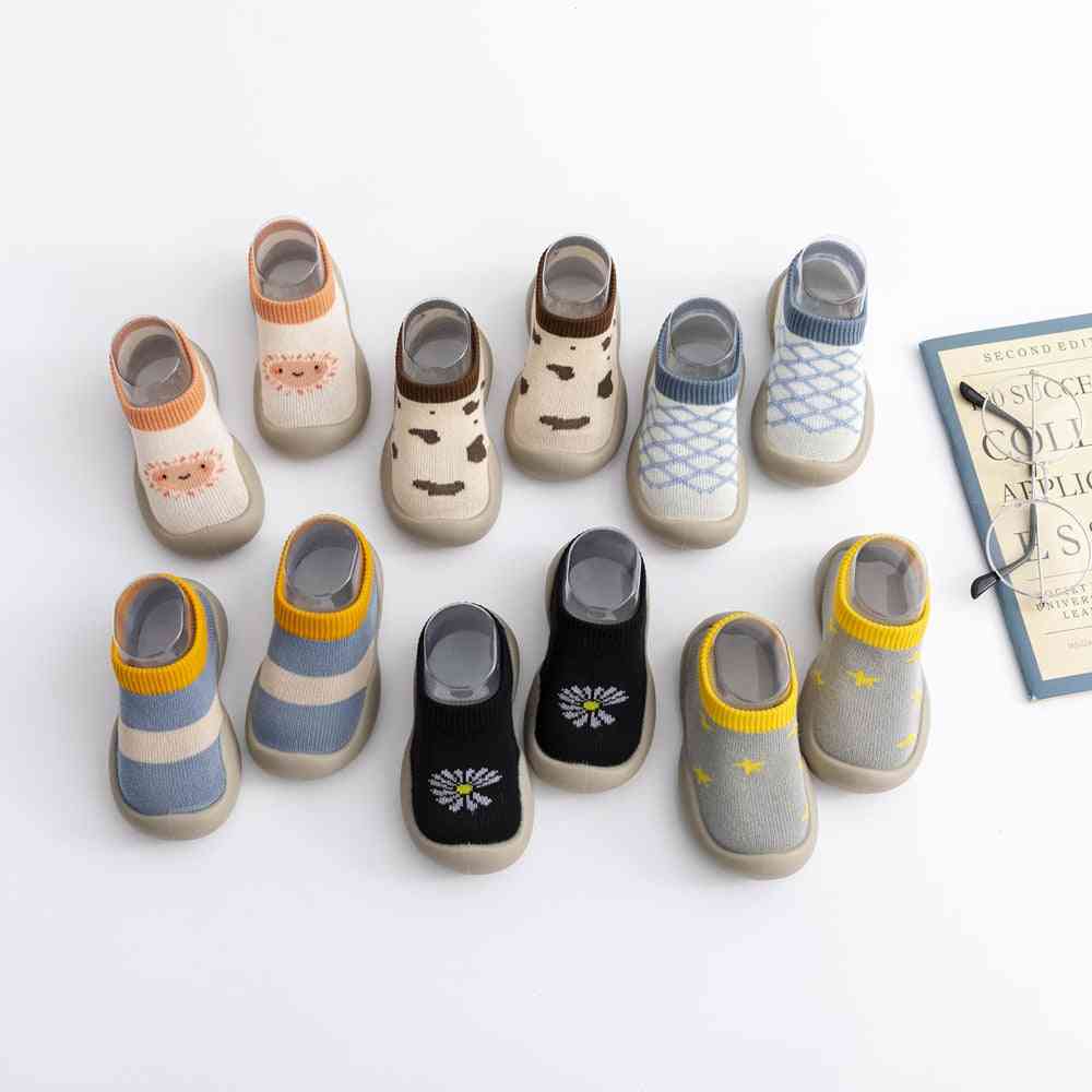 Spring Baby Sock Shoes - Modern Pattern