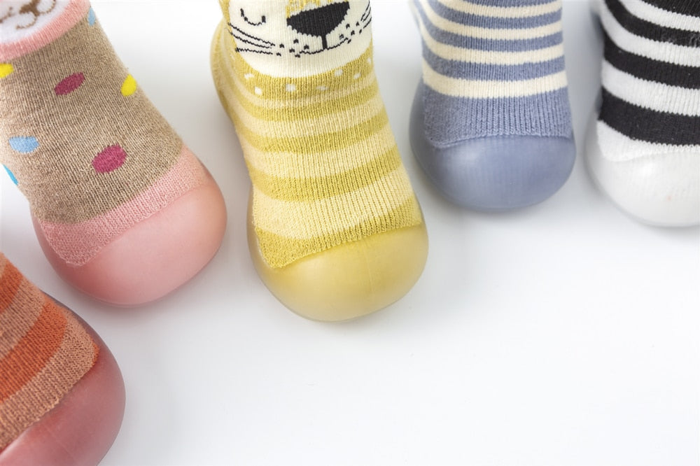 Winter Baby Sock Shoes - Yellow Cat