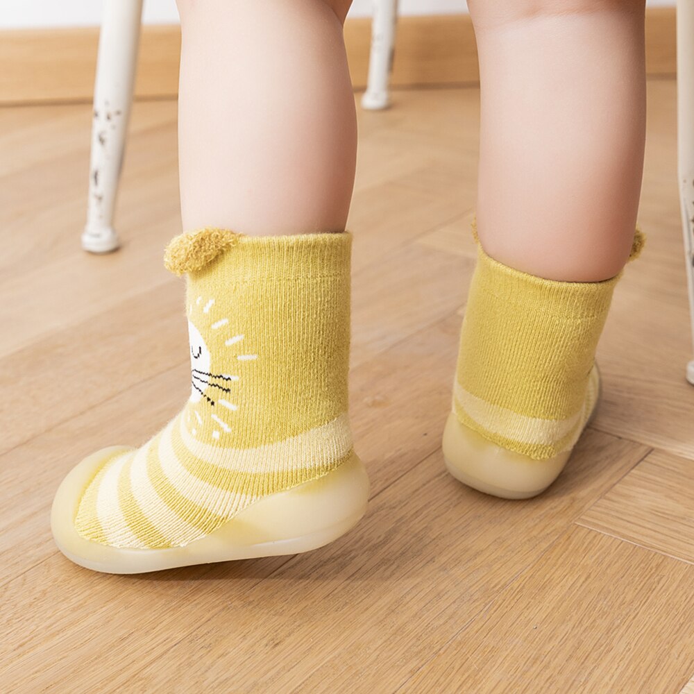 Winter Baby Sock Shoes - Yellow Cat